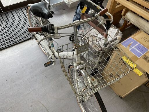 27インチ 6段変速 自転車 サビ多め LEDオートライト鍵付 ママチャリ 札幌市