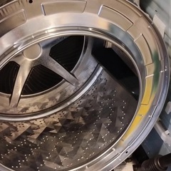 【最近乾燥の時間が長くなっておりませんか？お掃除で解消します！】5月の予約受付開始！ドラム式洗濯機の分解洗浄の事なら匠堂へ！ − 東京都