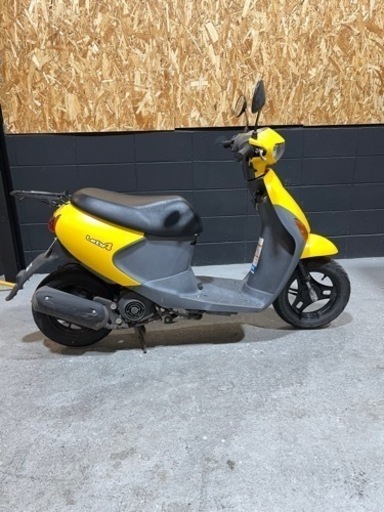 912. 動画あり スズキ レッツ4 FI 4スト 原付 バイク 50cc 車体 黄色の