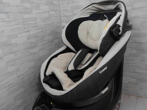 コンビ　クルーブスマート　ISOFIX　0から4歳　A1477
