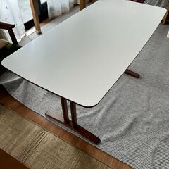 カリモク60+ カフェテーブル1200