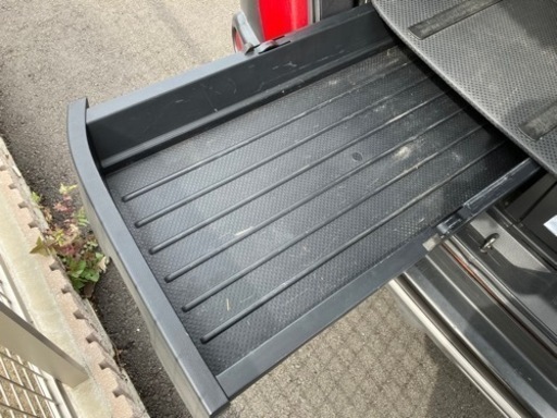 ニッサン NT31 エクストレイル 純正オプション 左 ラゲッジトレイ t31 エクストレイル ラゲッジトレイ（左側） NISSAN日産t31