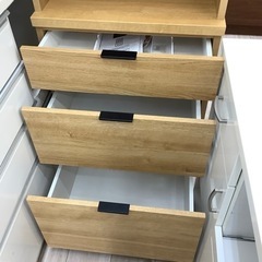 2枚扉食器棚のご案内(トレファク寝屋川)