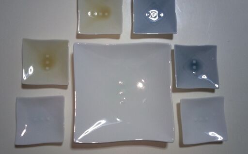 （株）たち吉創作陶器、釉とりわけ揃（YUU　TORIWAKE、大皿１枚、小皿６枚）セット