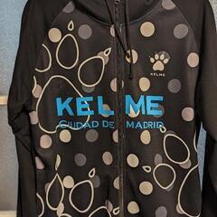 KELME 可愛いパーカー