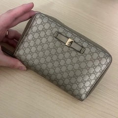 GUCCI 財布