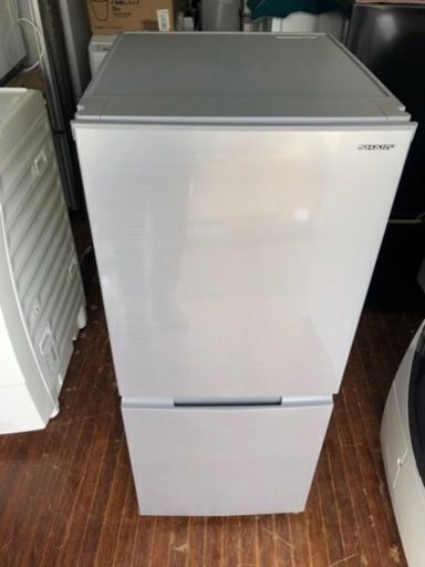 オススメ　2020年式　シャープ SHARP SJ-D15G-S [冷蔵庫 （152L・つけかえどっちもドア） 2ドア シルバー系]