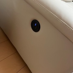  2人掛けソファ　電動リクライニング