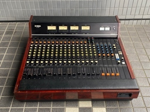 エフェクター、PA機器 YAMAHA PM1000-16