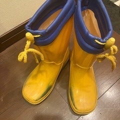 中古　長靴　19センチ