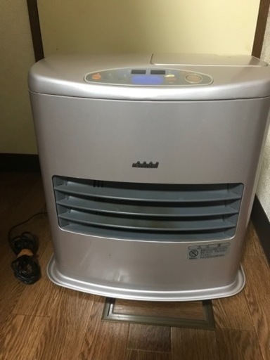 大型　灯油ファンヒーター