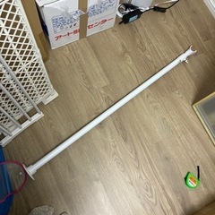 突っ張り棒　110-190cm