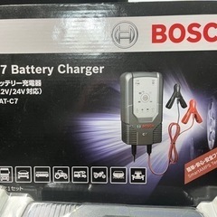 バッテリー充電器