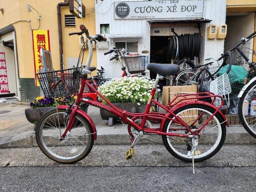 折りたたみ自転車　２０インチ　６変速　カゴ　付き　赤　配達可能