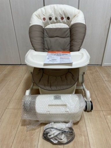 コンビ電動ハイローチェア　子供用品 ベビー用品 チャイルドシート