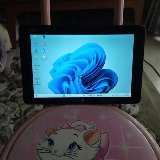 お取引決定しました.超美品！爆速！高解像度！Windows11！タッチパネル！タブレット型！