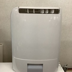 Panasonic F-YZL60-W [デシカント式 衣類乾燥...