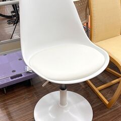 札幌 東区 チェア ホワイト デスクチェア オフィスチェア 回転式 昇降式 高さ88cm×幅48cm×奥行50cm 家具 リビング 椅子 