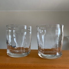 グラス ２個