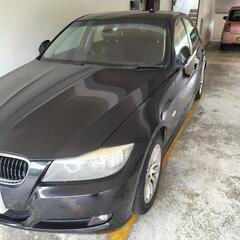 BMW黒・320i