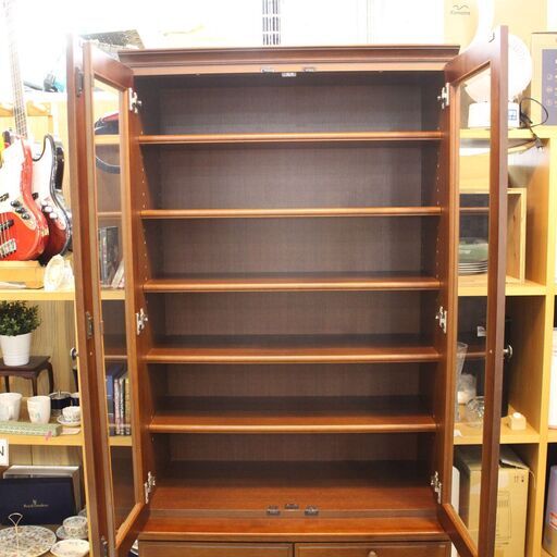 624)【美品】maruni マルニ木工 地中海シリーズ 食器棚 カップ 624)【美品】maruni マルニ木工 地中海シリーズ 食器棚 カップ
