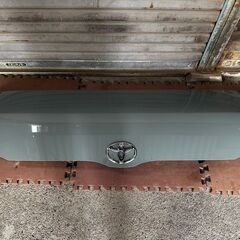 【新車外し】TOYOTA トヨタ ハイエース 純正 8型 フロント ボンネット スーパーGL アースカラー