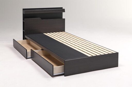 新品 未使用 未開封 一人暮し 一人部屋 シングルベッド 引出し収納付き ライト コンセント 【数量限定品】