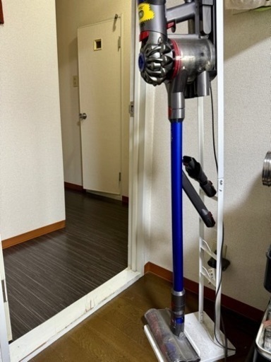 Dyson V7 掃除機＋スタンド