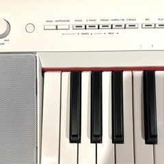 ヤマハNP35WH 電子キーボード Piaggero ホワイト楽器 鍵盤楽器、ピアノ