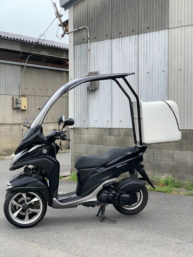 ☆完全予約制☆　トリシティ125 屋根付き　ゾロルーフ　SE82J リアBOX付き　♪全国配送可能♪ ☆完全予約制☆トリシティ125 カスタム SE82J 2月限定価格 125cc ♪配達