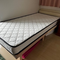 【ネット決済】シングルベッド（マットレス付き、コンセント二口）