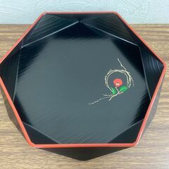 【差し上げます】漆　漆器　うるし　菓子入れ　器 