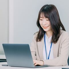 必要資格なし！未経験から広報のお仕事♪髪型・服装・ネイル自由◎