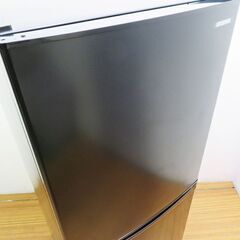 京都市内方面配達設置無料 2022年製 おしゃれブラックカラー 142L 冷蔵庫 DL05 京都市内方面配達設置無料 2022年製 おしゃれブラックカラー 142L