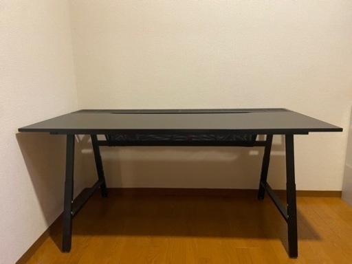 IKEA UTESPELARE オフィス•ゲーミングデスク