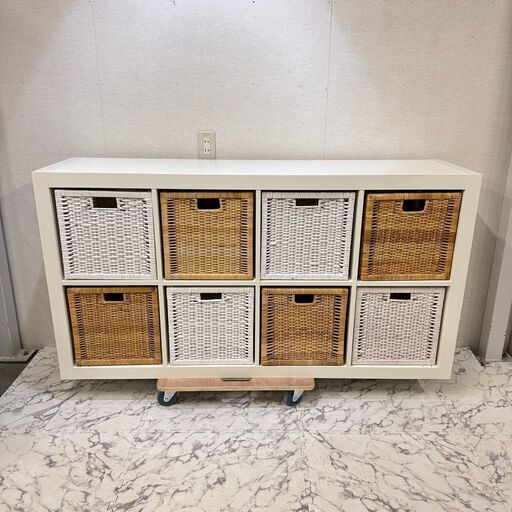 W 17133  IKEA ユニットシェルフ ラタン ボックス8つ付き   ◆大阪市内・東大阪市他 5,000円以上ご購入で無料配達いたします！◆ ※京都・高槻・枚方方面◆神戸・西宮・尼崎方面◆生駒方面、大阪南部方面　それぞれ条件付き無料配送あり！