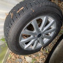 スタッドレスタイヤ　アルミホイール付き　185/65R15 