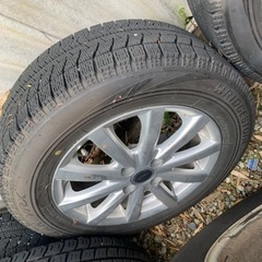 スタッドレスタイヤ　アルミホイール付き　185/65R15 