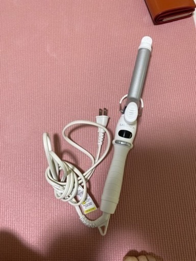 SALONIA カールヘアアイロン32mm(おそらく)お値引可能！