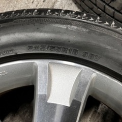 三菱デリカ純正ホイールタイヤ付き4本セ