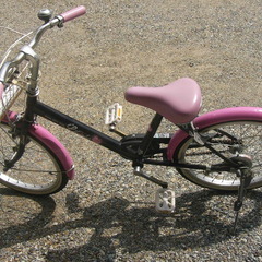 子供 自転車 20インチ   ブラック＆ピンク