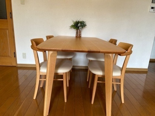 大塚家具 円形 120センチ ダイニングテーブル 椅子4脚セット RACKSTRAW？