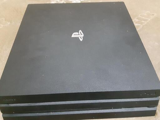 PlayStation4 Pro CUH-7200BB01 ジェット・ブラック 1TB\n\n