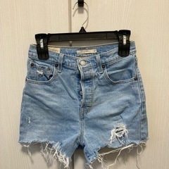 Levi’s ショートパンツ ハイウエスト