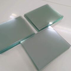 DIY・ハンドメイド材料 未使用のガラス板を差し上げます