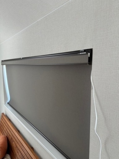 立川ブラインドの電動ロールスクリーン164x71cm
