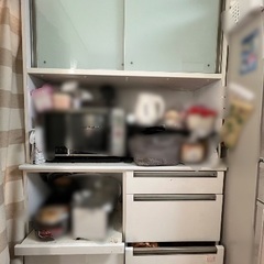 カップボード　食器棚