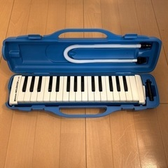 SUZUKI MELODION鍵盤ハーモニカ　(M-32C)
