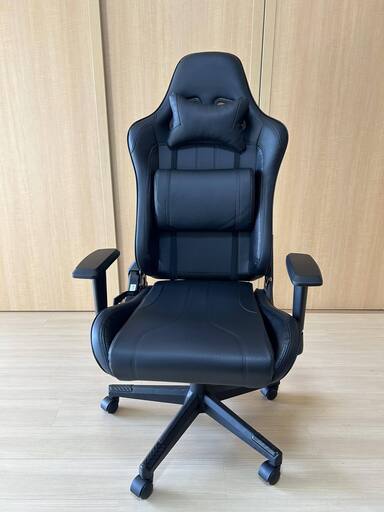 ニトリ　ゲーミングチェア　ブラック　【ほぼ新品】