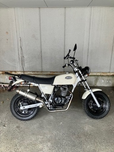 バイク　ホンダ　エイプ100